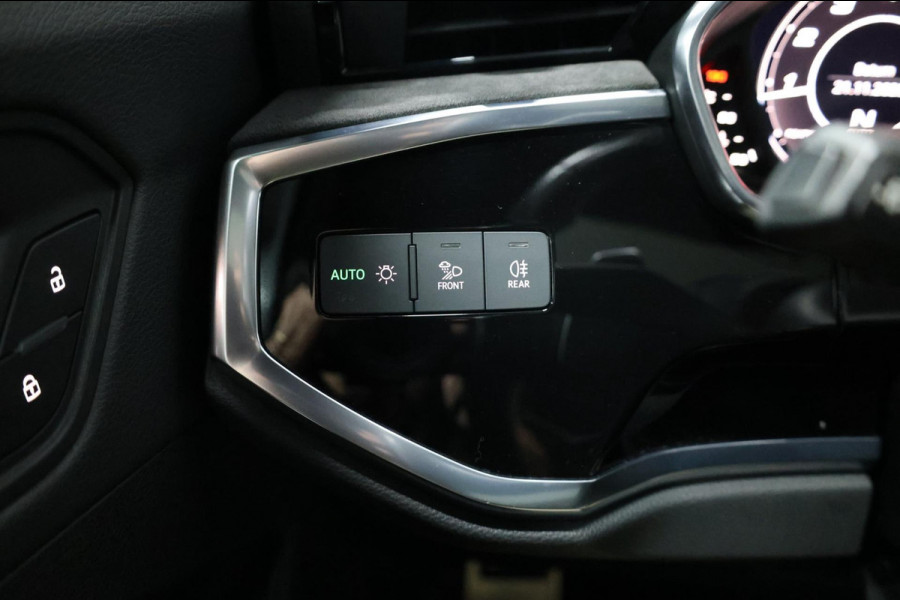 Audi RSQ3 Sportback 2.5 TFSI Quattro 400PK MATRIX+LED/VIRTUAL/PANO/LEER+S.VERWARMING/B&O/21"LMV/360/LINE/ACC/ECC/12 MDN GARANTIE!