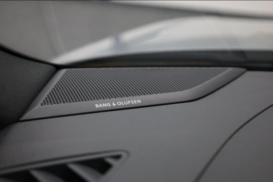Audi RSQ3 Sportback 2.5 TFSI Quattro 400PK MATRIX+LED/VIRTUAL/PANO/LEER+S.VERWARMING/B&O/21"LMV/360/LINE/ACC/ECC/12 MDN GARANTIE!