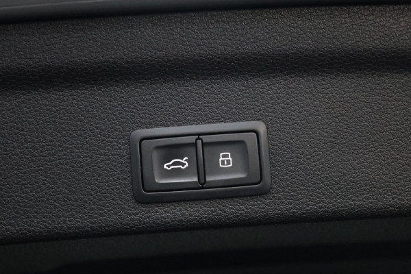 Audi RSQ3 Sportback 2.5 TFSI Quattro 400PK MATRIX+LED/VIRTUAL/PANO/LEER+S.VERWARMING/B&O/21"LMV/360/LINE/ACC/ECC/12 MDN GARANTIE!