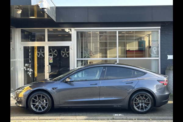Tesla Model 3 Long Range AWD 75 kWh SOH 83% / NIEUWSTAAT !! / AUTOPILOT /  / STOELVERWARMING