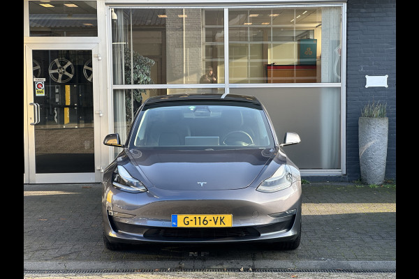 Tesla Model 3 Long Range AWD 75 kWh SOH 83% / NIEUWSTAAT !! / AUTOPILOT /  / STOELVERWARMING