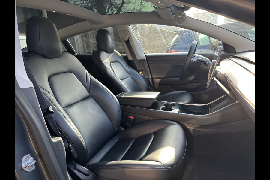 Tesla Model 3 Long Range AWD 75 kWh SOH 83% / NIEUWSTAAT !! / AUTOPILOT /  / STOELVERWARMING