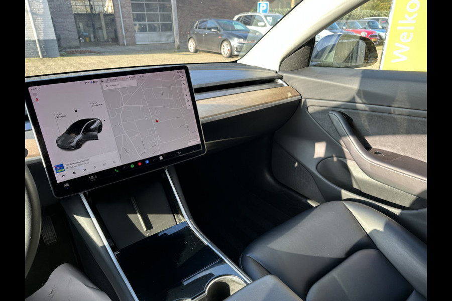 Tesla Model 3 Long Range AWD 75 kWh SOH 83% / NIEUWSTAAT !! / AUTOPILOT /  / STOELVERWARMING