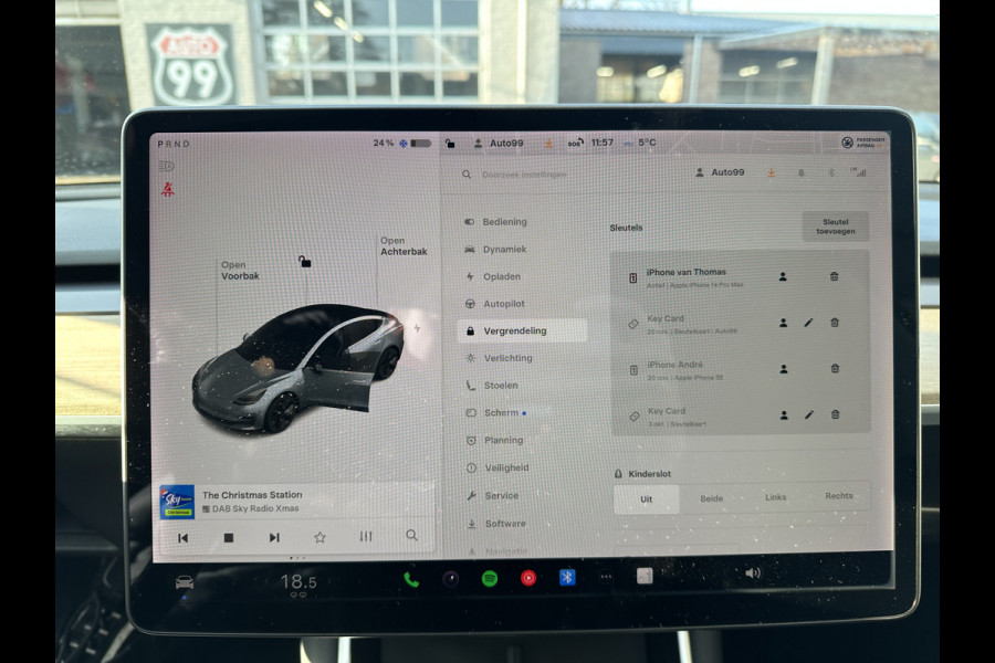 Tesla Model 3 Long Range AWD 75 kWh SOH 83% / NIEUWSTAAT !! / AUTOPILOT /  / STOELVERWARMING