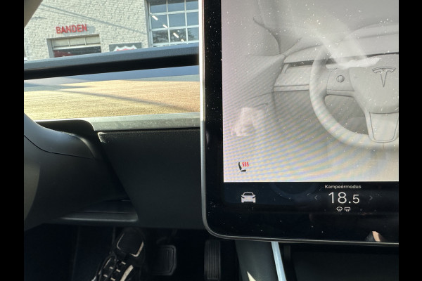 Tesla Model 3 Long Range AWD 75 kWh SOH 83% / NIEUWSTAAT !! / AUTOPILOT /  / STOELVERWARMING