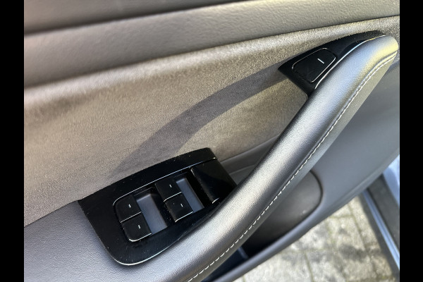 Tesla Model 3 Long Range AWD 75 kWh SOH 83% / NIEUWSTAAT !! / AUTOPILOT /  / STOELVERWARMING