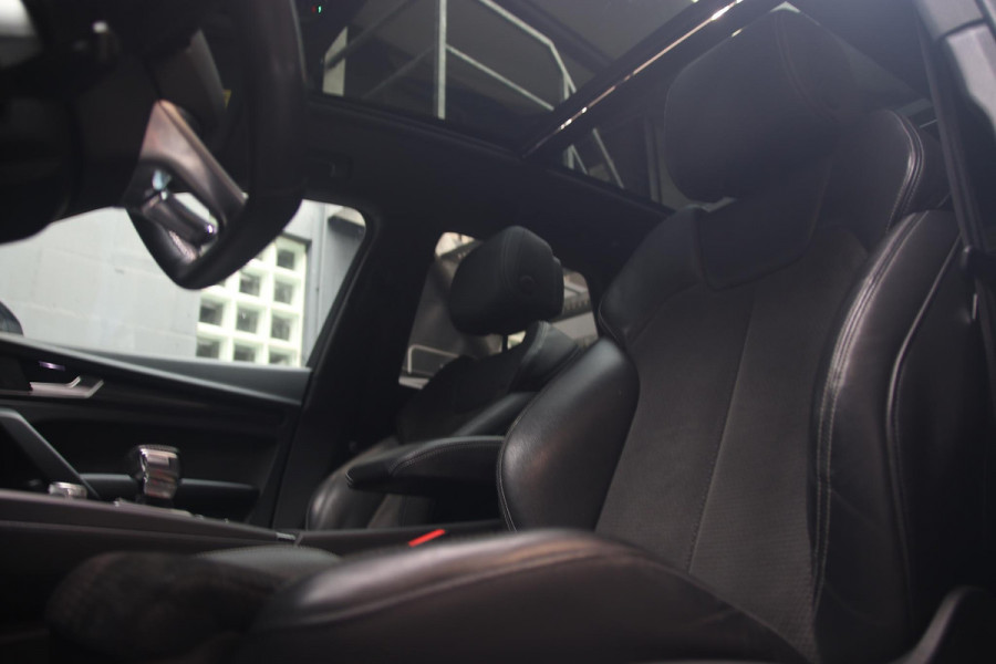 Audi Q5 50 TFSI E Quattro S-line PANO-MEMORY-TREKHAAK-SOH