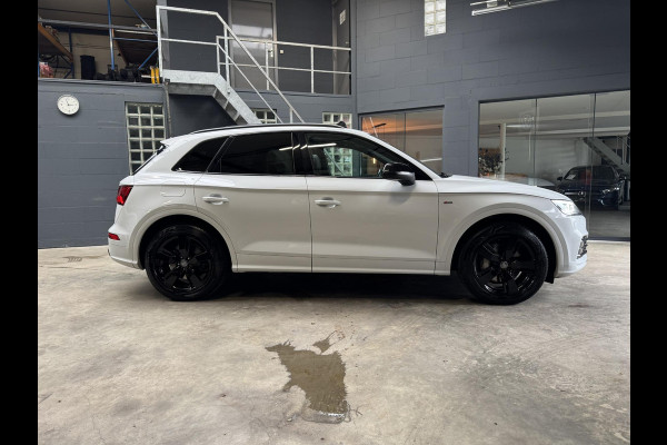 Audi Q5 50 TFSI E Quattro S-line PANO-MEMORY-TREKHAAK-SOH