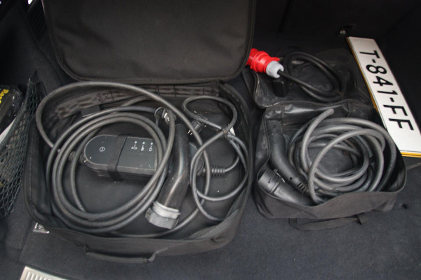 Audi Q5 50 TFSI E Quattro S-line PANO-MEMORY-TREKHAAK-SOH