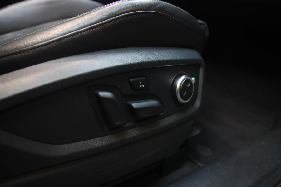 Audi Q5 50 TFSI E Quattro S-line PANO-MEMORY-TREKHAAK-SOH