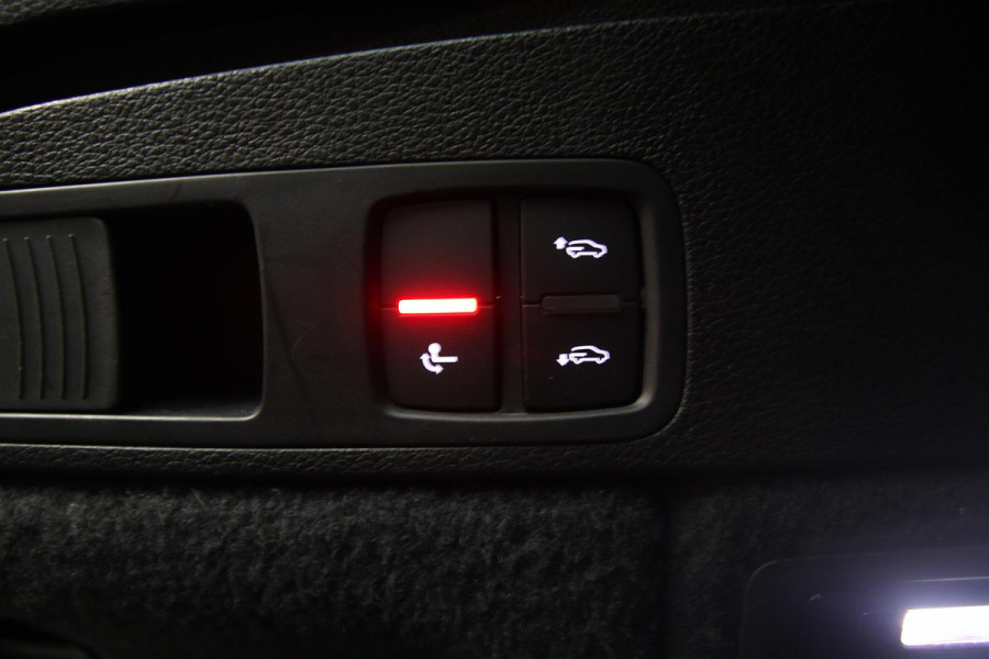 Audi Q5 50 TFSI E Quattro S-line PANO-MEMORY-TREKHAAK-SOH
