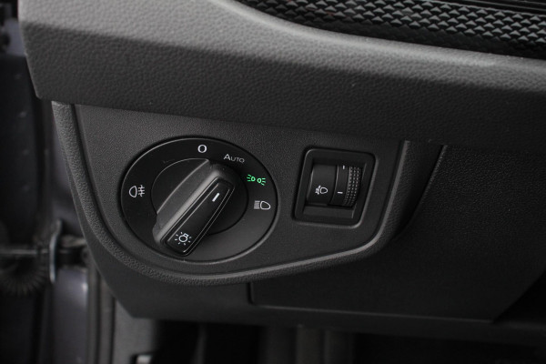 Volkswagen Polo 1.0 TSI DSG Life | Adaptive Cruise Control | Parkeersensoren Voor + Achter | Privacy Glass | LED | Apple Carplay/Android Auto | Virtual Cockpit |