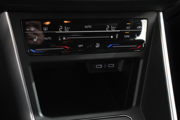 Volkswagen Polo 1.0 TSI DSG Life | Adaptive Cruise Control | Parkeersensoren Voor + Achter | Privacy Glass | LED | Apple Carplay/Android Auto | Virtual Cockpit |