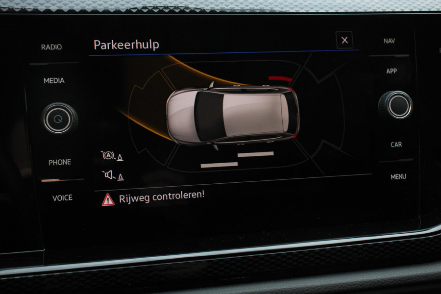 Volkswagen Polo 1.0 TSI DSG Life | Adaptive Cruise Control | Parkeersensoren Voor + Achter | Privacy Glass | LED | Apple Carplay/Android Auto | Virtual Cockpit |