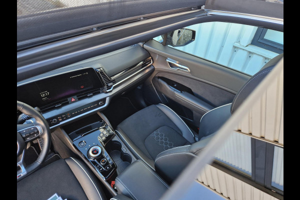 Kia Sportage 1.6 T-GDi Plug-in Hybrid AWD GT-Line | Elektr. Stoelen | Schuif/Kanteldak | Adapt. Cruise | Carplay/Android Auto |