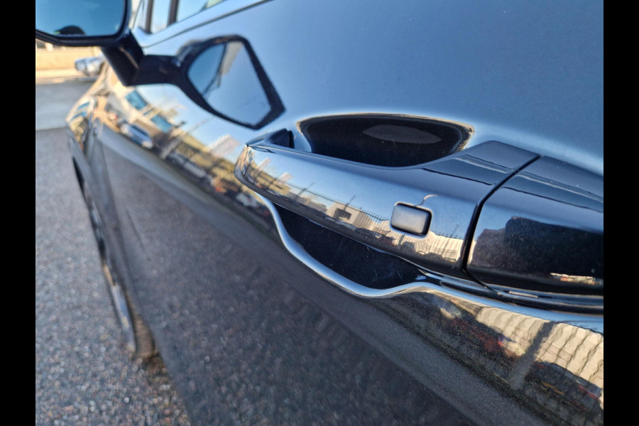 Kia Sportage 1.6 T-GDi Plug-in Hybrid AWD GT-Line | Elektr. Stoelen | Schuif/Kanteldak | Adapt. Cruise | Carplay/Android Auto |