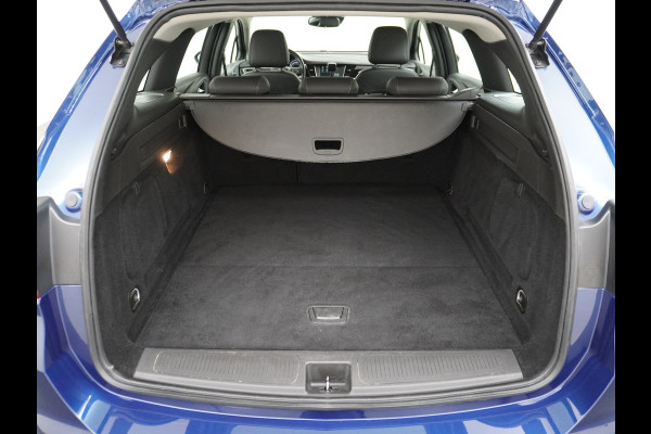 Opel Astra Sports Tourer 1.4T 145pk Navi Camera Lane-dep. Keyless 1/2Leer CruiseControl Led Bluetooth Pdc Apple/Android Aut.Verlichting Isofix Elek.Ramen Ecc Tel. Usb 16''LM Business Elegance
