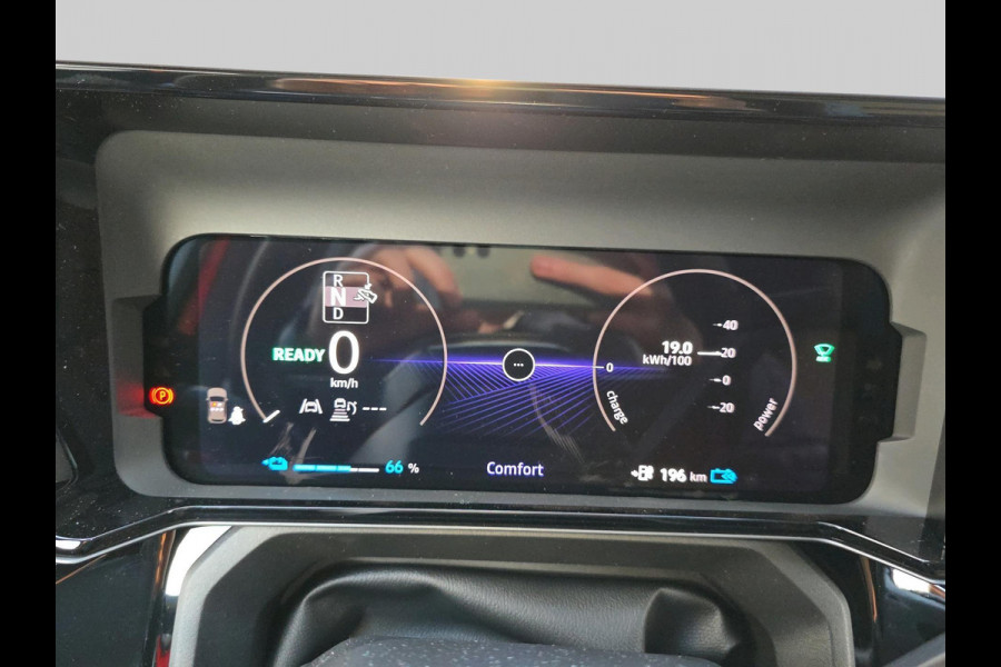 Nissan Micra ADVANCE 52 KWH | Automaat | Stoel/stuurverwarming | Adaptive Cruisecontrol | Two Tone | WLTP 416km |