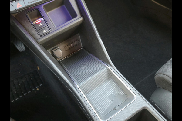 Nissan Micra ADVANCE 52 KWH | Automaat | Stoel/stuurverwarming | Adaptive Cruisecontrol | Two Tone | WLTP 416km |