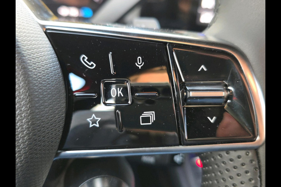 Nissan Micra ADVANCE 52 KWH | Automaat | Stoel/stuurverwarming | Adaptive Cruisecontrol | Two Tone | WLTP 416km |