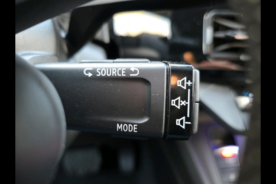 Nissan Micra ADVANCE 52 KWH | Automaat | Stoel/stuurverwarming | Adaptive Cruisecontrol | Two Tone | WLTP 416km |