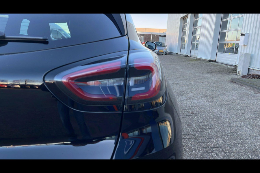 Ford Puma 1.0 EcoBoost Hybrid Titanium 125pk | NIEUW MODEL! | Driver Assistance Pack | Winterpack | Panoramadak | Keyless Pack | Elek Achterklep | Reserve wiel