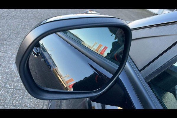 Ford Puma 1.0 EcoBoost Hybrid Titanium 125pk | NIEUW MODEL! | Driver Assistance Pack | Winterpack | Panoramadak | Keyless Pack | Elek Achterklep | Reserve wiel