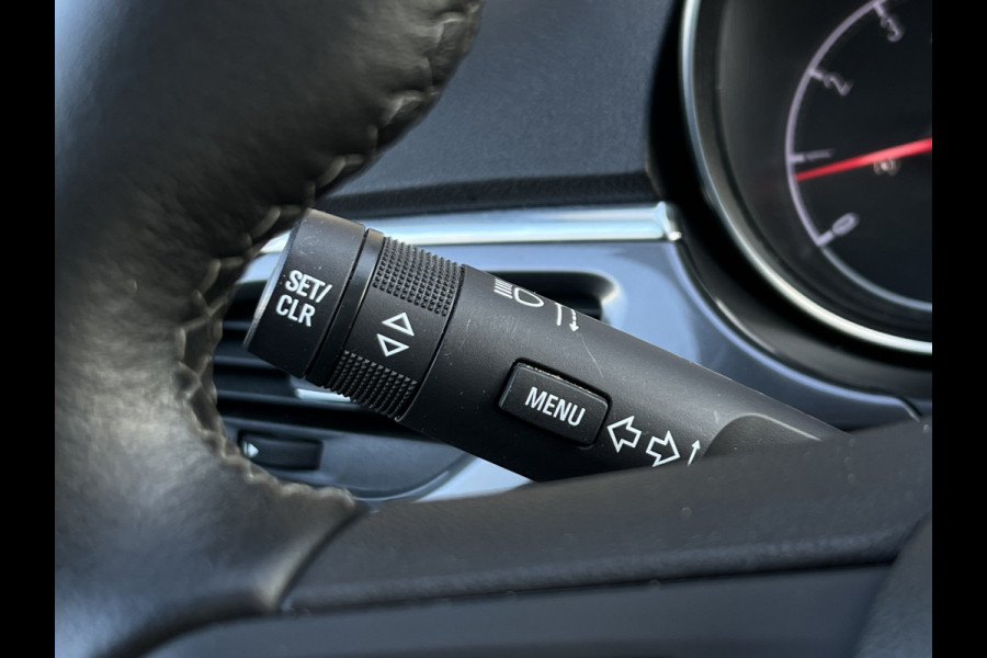 Opel Corsa 1.4 Online Edition | Navi | Trekhaak | Carplay | DAB | Clima | Cruise