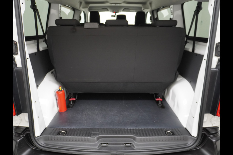 Peugeot e-Expert EV 50kWh 9-Persoons Airco Navi* Apple Carplay Android Auto Cruise Control 3 Zitrijen Dab+ Schuifdeur Privacy Glas Achterdeuren 1e Eigenaar Origineel Nederlandse Auto