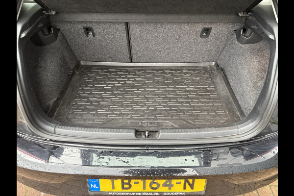 Volkswagen Polo 1.0 TSi 95pk Comfortline Business 5-drs. CAMERA/CARPLAY/NAVI/ADAPT.CRUISE/DAB