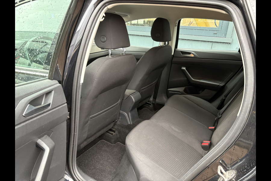 Volkswagen Polo 1.0 TSi 95pk Comfortline Business 5-drs. CAMERA/CARPLAY/NAVI/ADAPT.CRUISE/DAB