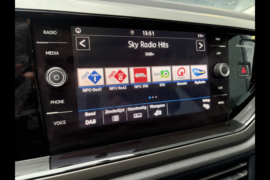 Volkswagen Polo 1.0 TSi 95pk Comfortline Business 5-drs. CAMERA/CARPLAY/NAVI/ADAPT.CRUISE/DAB