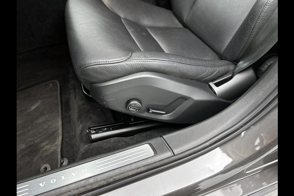 Volvo V90 2.0 B4 198PK Mild Hybrid Business pro automaat / Airco-ecc / Navi / Leder / Adap-cruise / Lmv / Xenon / Car-play / Apk 04-2027