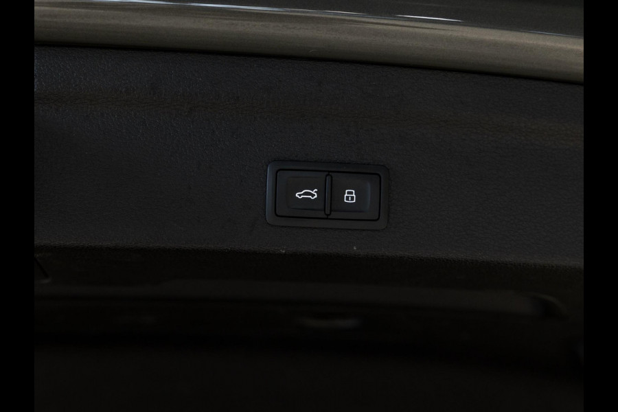 Audi Q3 Sportback 35 TFSI Business Edition / 150pk / Panorama dak / Keyless / Rondomzicht camera /