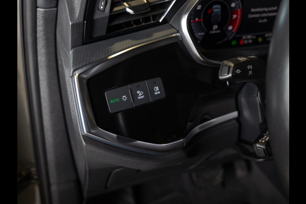 Audi Q3 Sportback 35 TFSI Business Edition / 150pk / Panorama dak / Keyless / Rondomzicht camera /