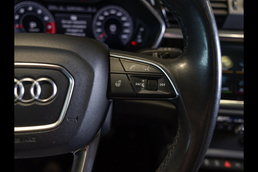 Audi Q3 Sportback 35 TFSI Business Edition / 150pk / Panorama dak / Keyless / Rondomzicht camera /