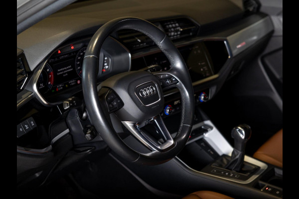 Audi Q3 Sportback 35 TFSI Business Edition / 150pk / Panorama dak / Keyless / Rondomzicht camera /