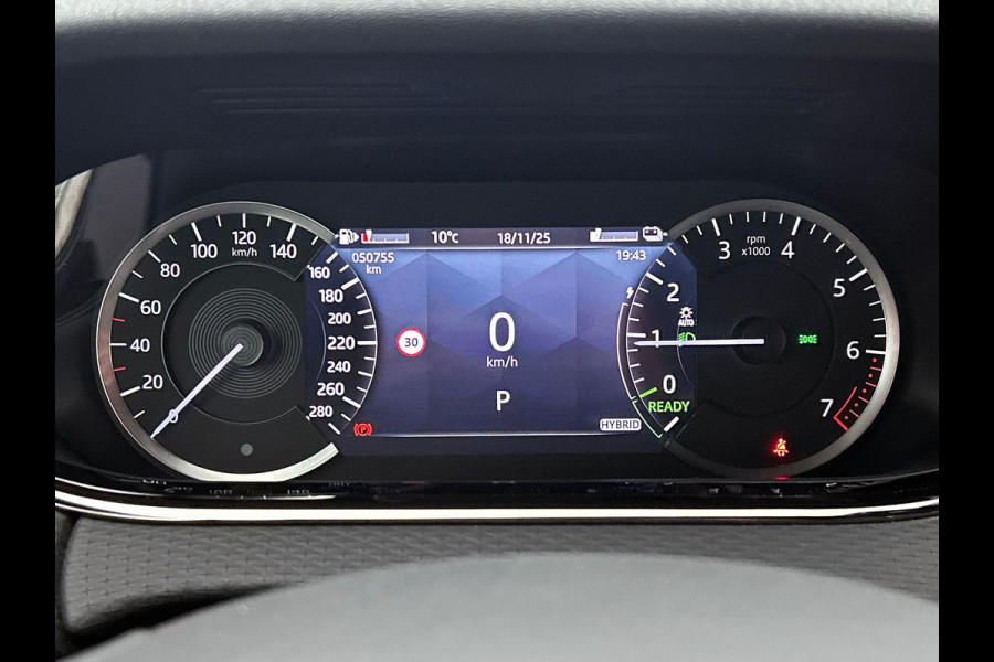 Land Rover Range Rover Evoque P300e AWD R-Dynamic SE