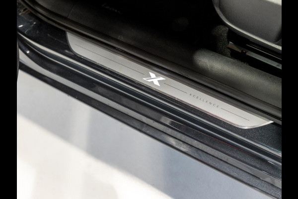 Seat Leon 1.5 TSI Style Ultimate Edition / 150pk / Keyless / Stoel en stuurverwarming /