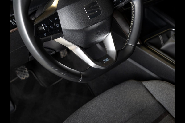 Seat Leon 1.5 TSI Style Ultimate Edition / 150pk / Keyless / Stoel en stuurverwarming /