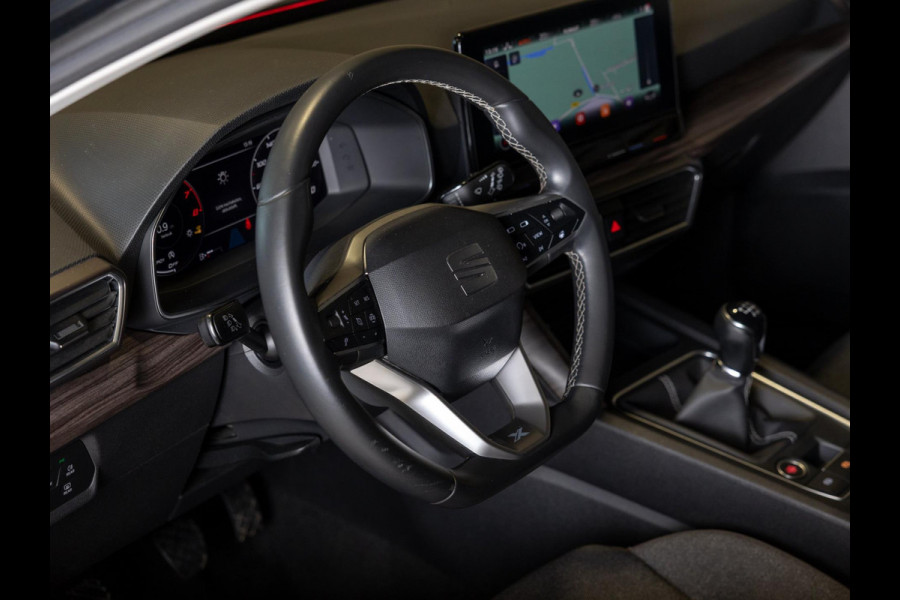 Seat Leon 1.5 TSI Style Ultimate Edition / 150pk / Keyless / Stoel en stuurverwarming /