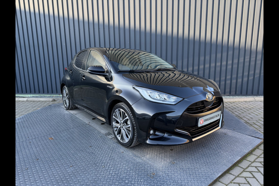 Toyota Yaris 1.5 Hybrid Executive | Creme Leer | Head-up | BSM | Rijklaar!!