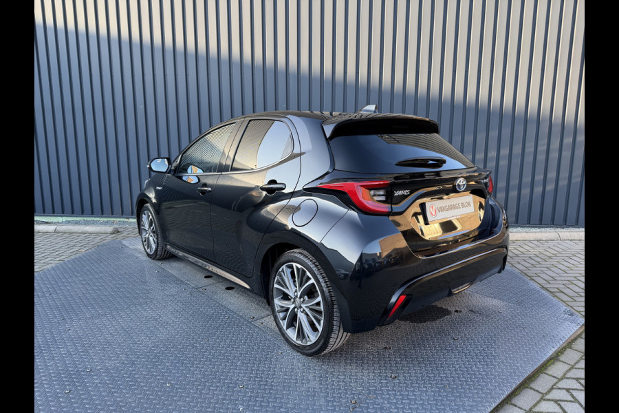 Toyota Yaris 1.5 Hybrid Executive | Creme Leer | Head-up | BSM | Rijklaar!!