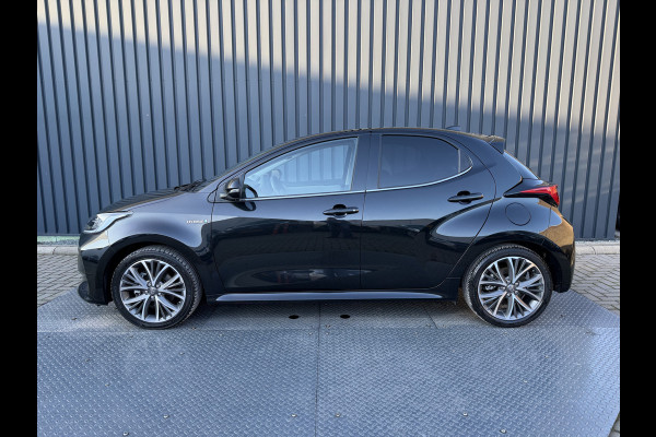 Toyota Yaris 1.5 Hybrid Executive | Creme Leer | Head-up | BSM | Rijklaar!!