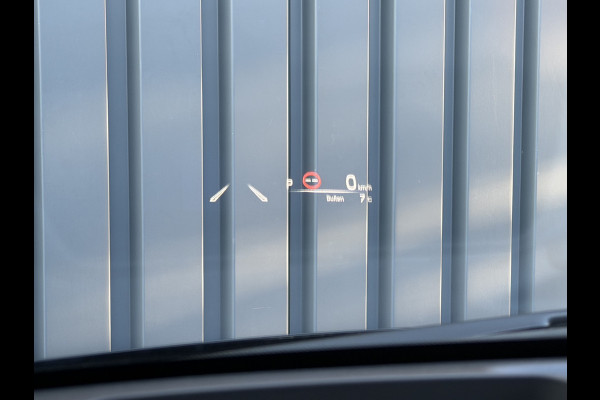 Toyota Yaris 1.5 Hybrid Executive | Creme Leer | Head-up | BSM | Rijklaar!!