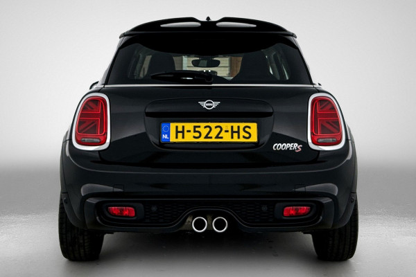 MINI Mini 2.0 Cooper S JCW Chili Serious Business (Dealer OnderH, Bucket Seats, Carplay, Navi Pro, Parkeerhulp, Stoelv, Etc)