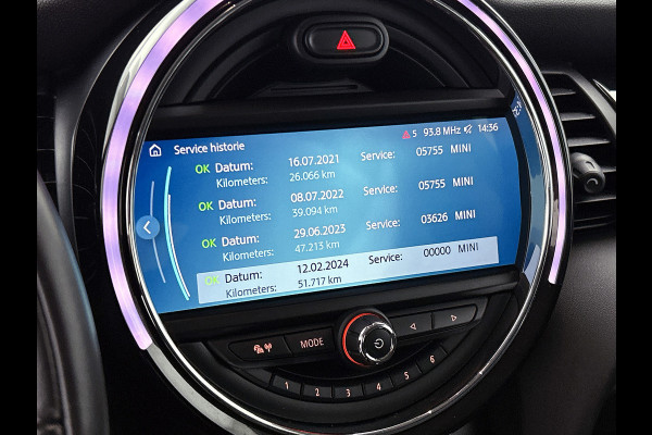 MINI Mini 2.0 Cooper S JCW Chili Serious Business (Dealer OnderH, Bucket Seats, Carplay, Navi Pro, Parkeerhulp, Stoelv, Etc)