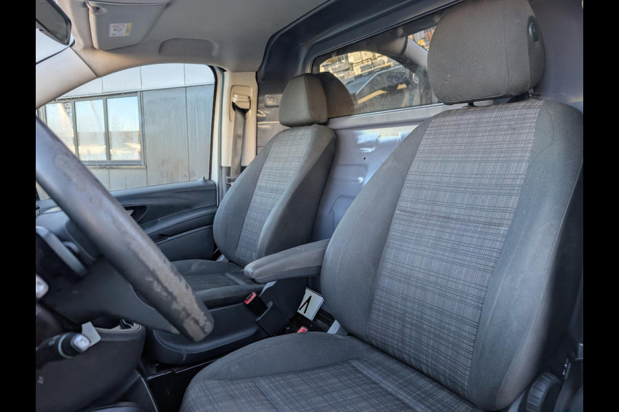 Mercedes-Benz Vito 114 CDI LANG AUTOMAAT CRUISE CLIMATE STOELVERWARMING TREKHAAK CAMERA
