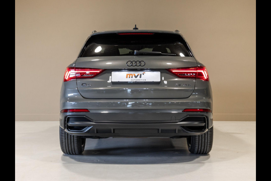 Audi Q3 35 TFSI 2x S-Line / 150pk / Trekhaak / Achteruitrij camera / Stoelverwarming /
