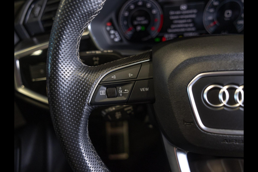 Audi Q3 35 TFSI 2x S-Line / 150pk / Trekhaak / Achteruitrij camera / Stoelverwarming /